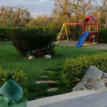 Holiday home Trullo Oron Call By Pugliadamare